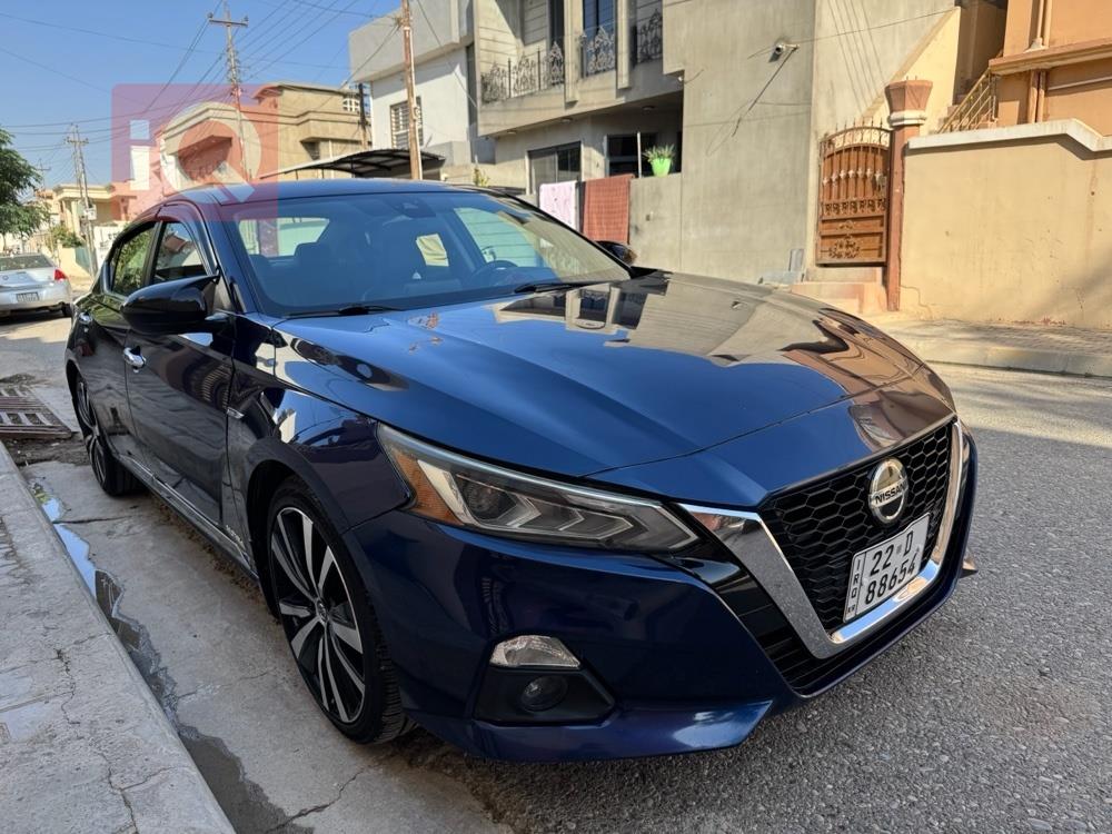 نیسان ئەلتیما